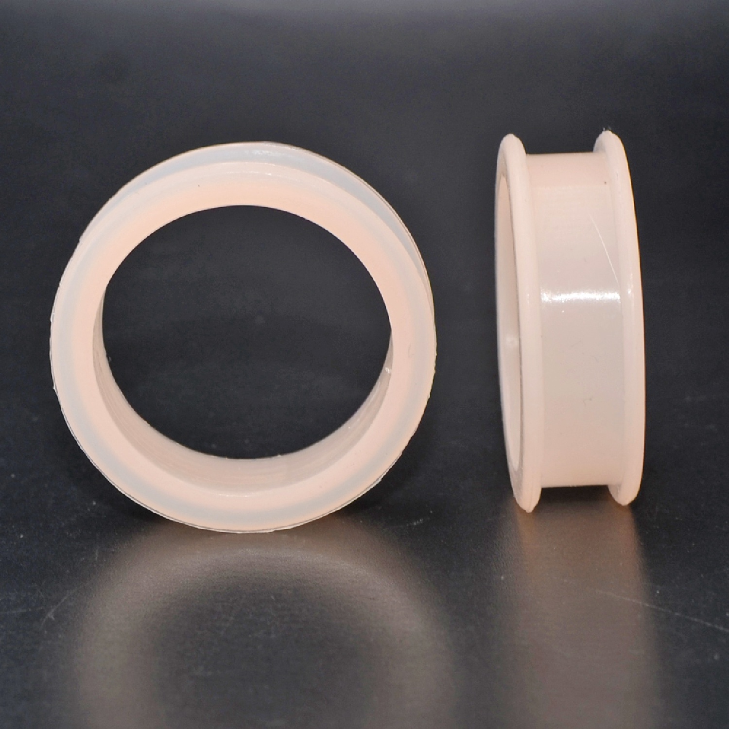 Para Duży rozmiar Kolor skóry  – Body Jewelry Gauge Sizes recenzja i cena