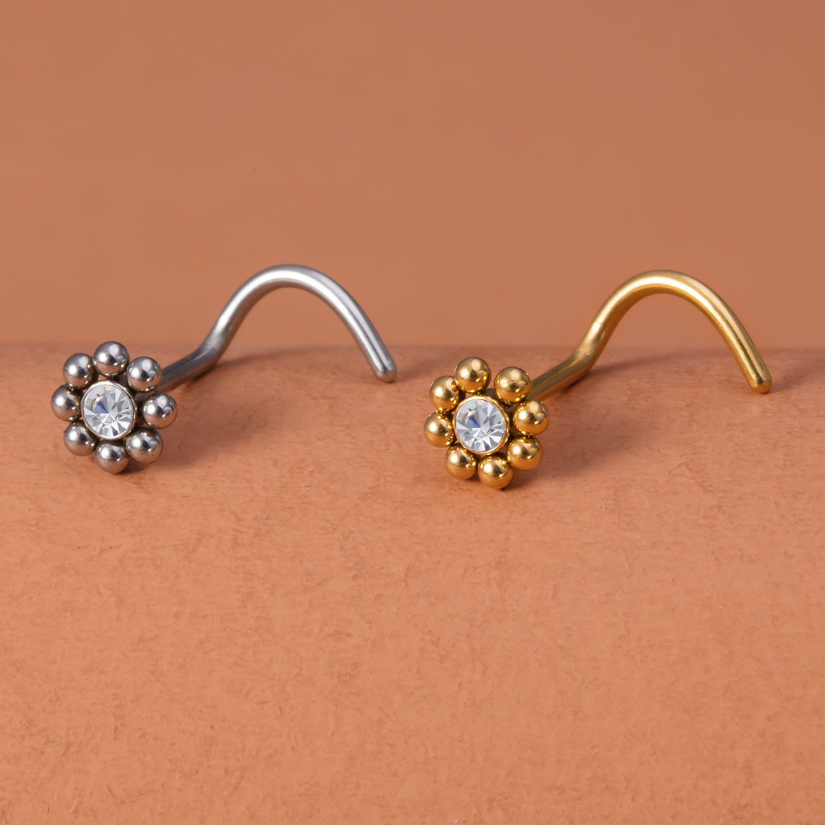 1 szt. kolczyk do nosa w kszta – Nostril Screw Pin recenzja i cena