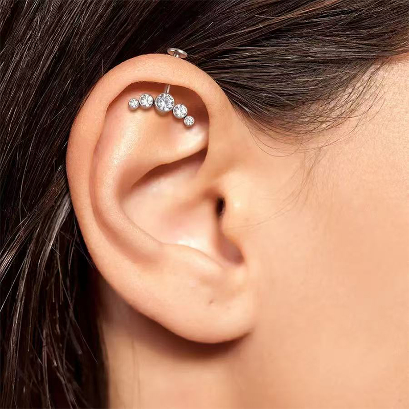 Kolczyk do przekłuwania uszu z – Body Jewelry Vertical Labret recenzja i cena