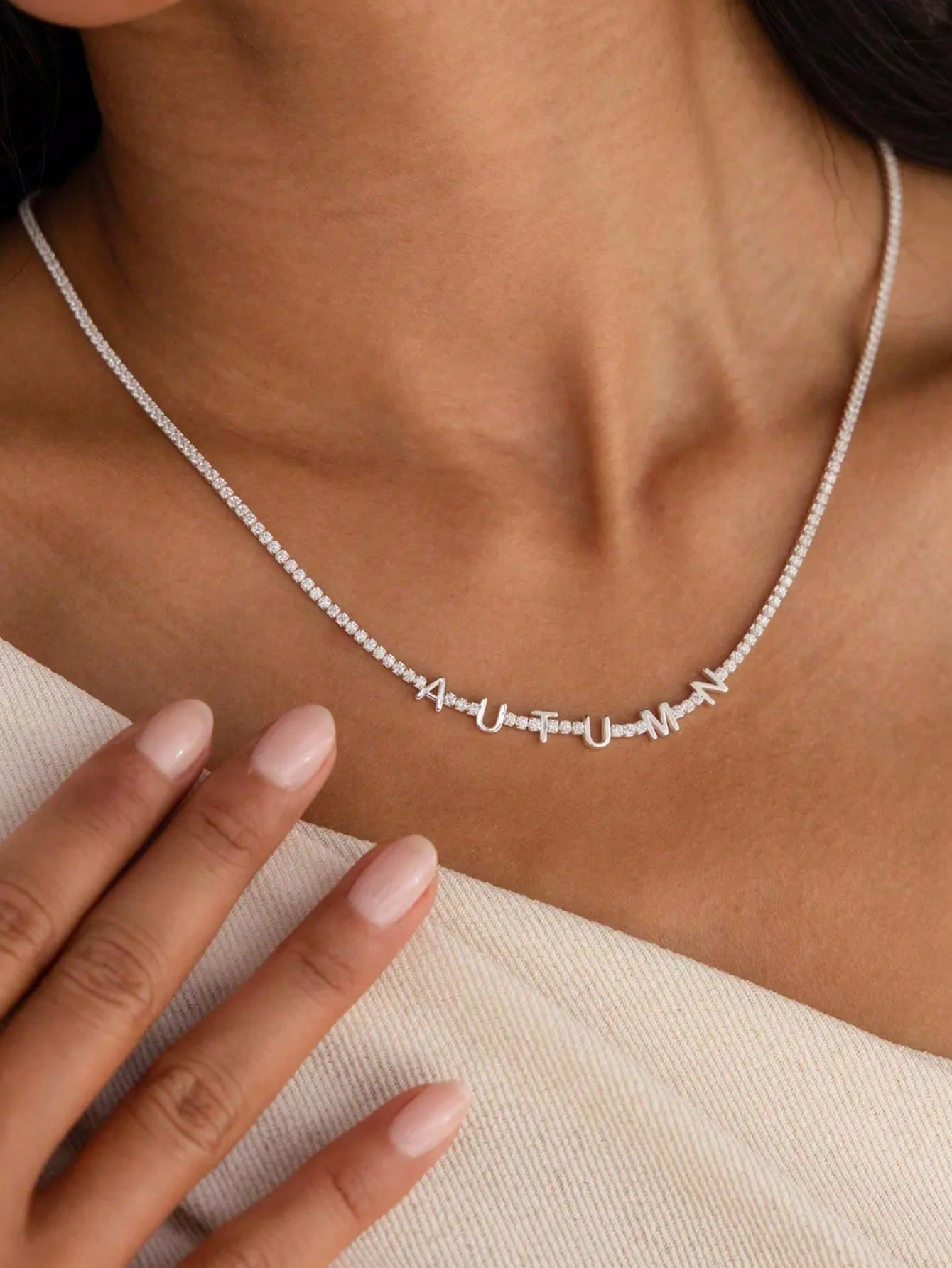 Naszyjnik tenisowy z imieniem  – Body Jewelry Unique recenzja i cena