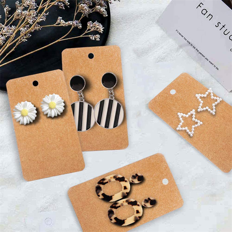 50 szt. kartek ekspozycyjnych  – Body Jewelry Display recenzja i cena